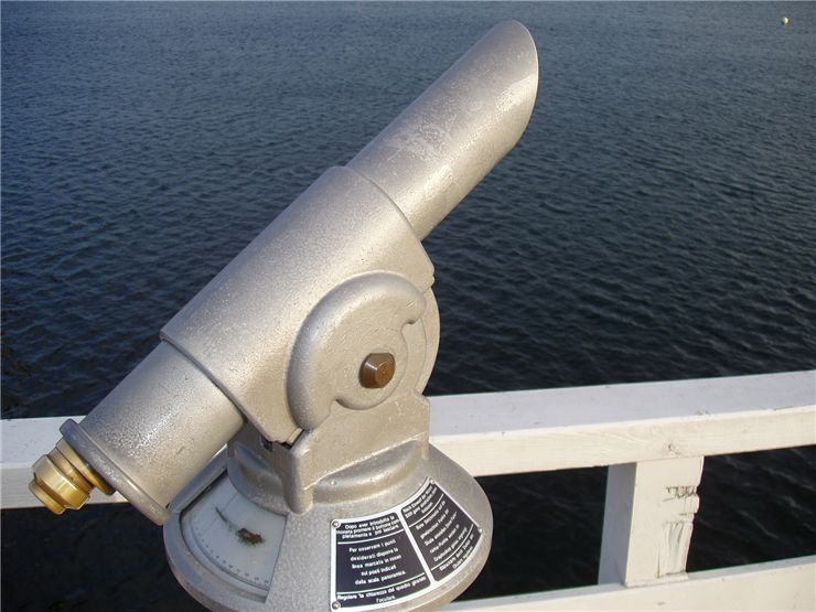Picture Of Telescope And Dark Blue Water At The Timmendorfer Strand